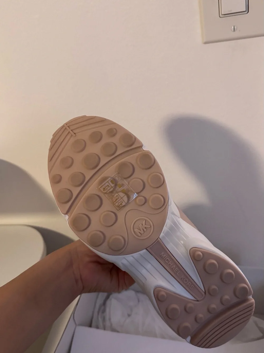 Michael Kors Ballet Beige Shoe Box with Logo